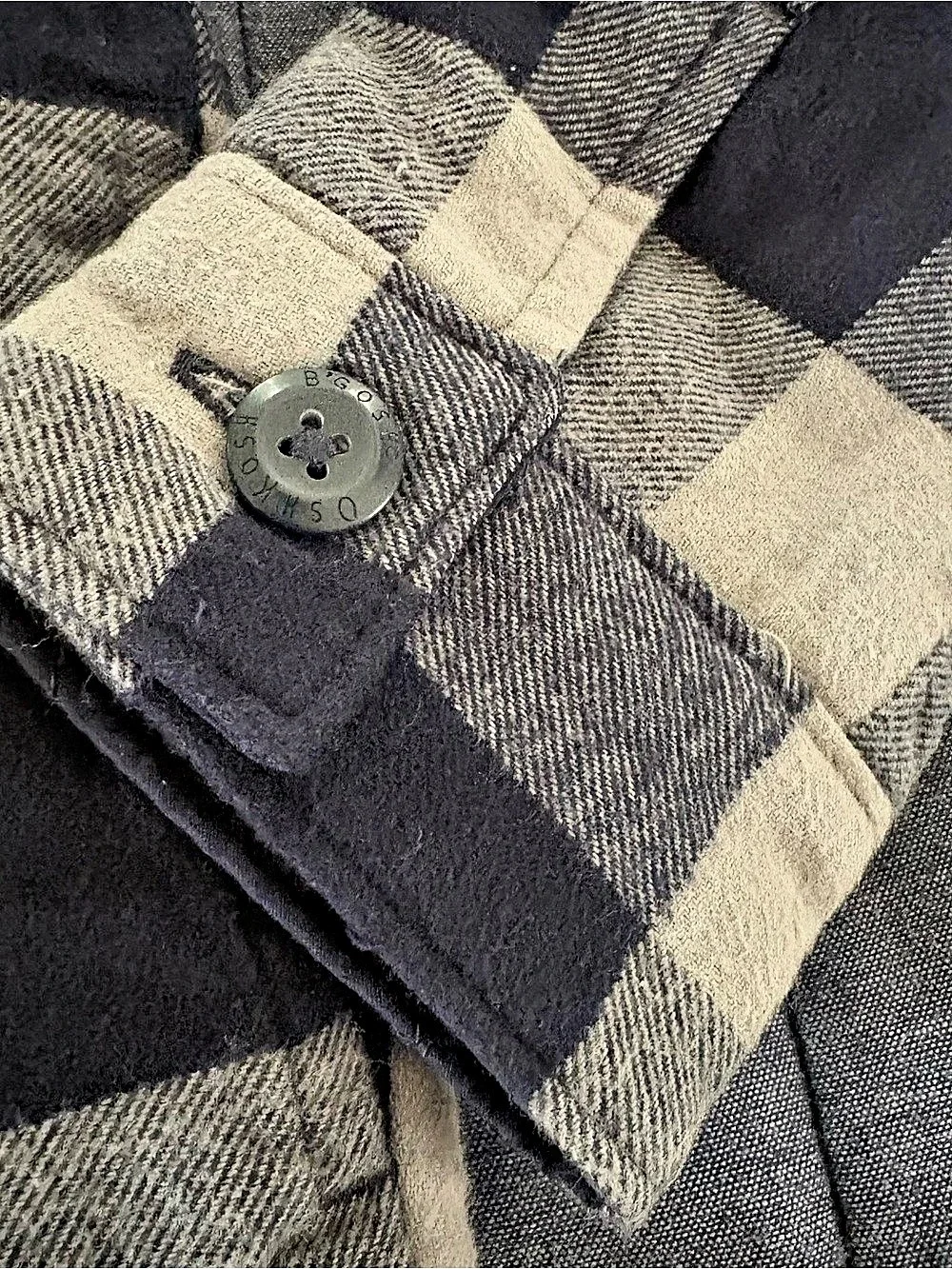 OshKosh B'gosh Boys Blue/Grey Plaid Quilted Flannel Fall Zip Shirt Jacket; 10